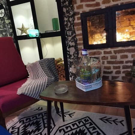 Studio Apartman Black & White Centar Sarajevo Free Parking Экстерьер фото